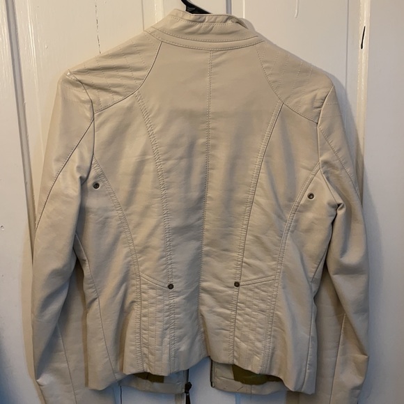 Beige faux leather jacket - Picture 7 of 8